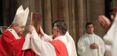 ordinations diaconales 4 oct 2014.jpg