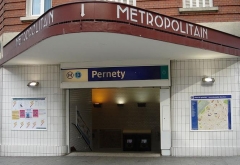 metro station pernety.jpg
